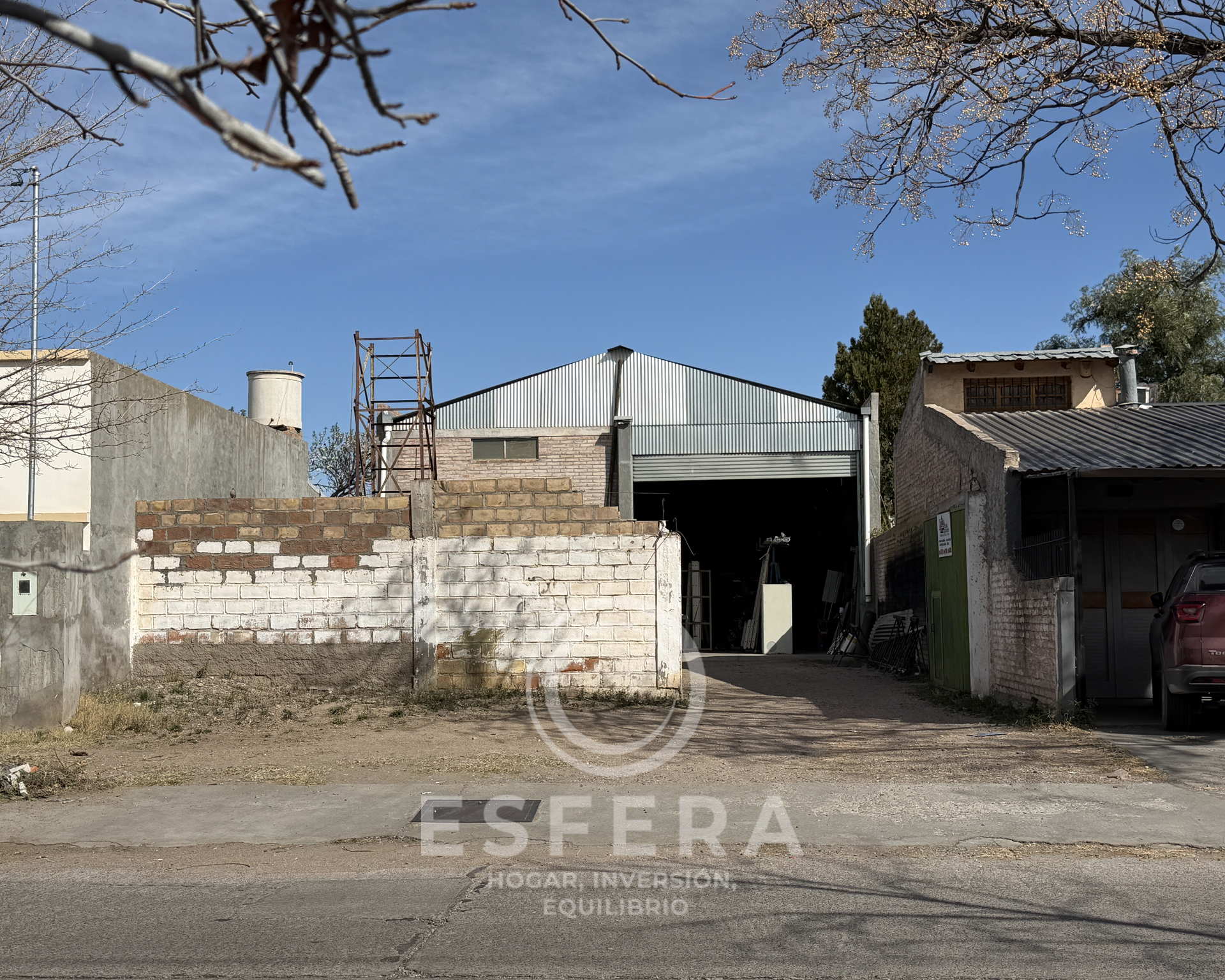Venta Galpón en calle Salta 